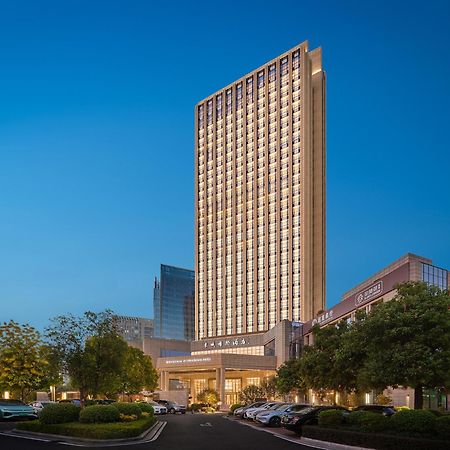 Dongguan Dongcheng International Hotel - Free Shuttle Buses For Executive Room Guests During Canton Fair Extérieur photo
