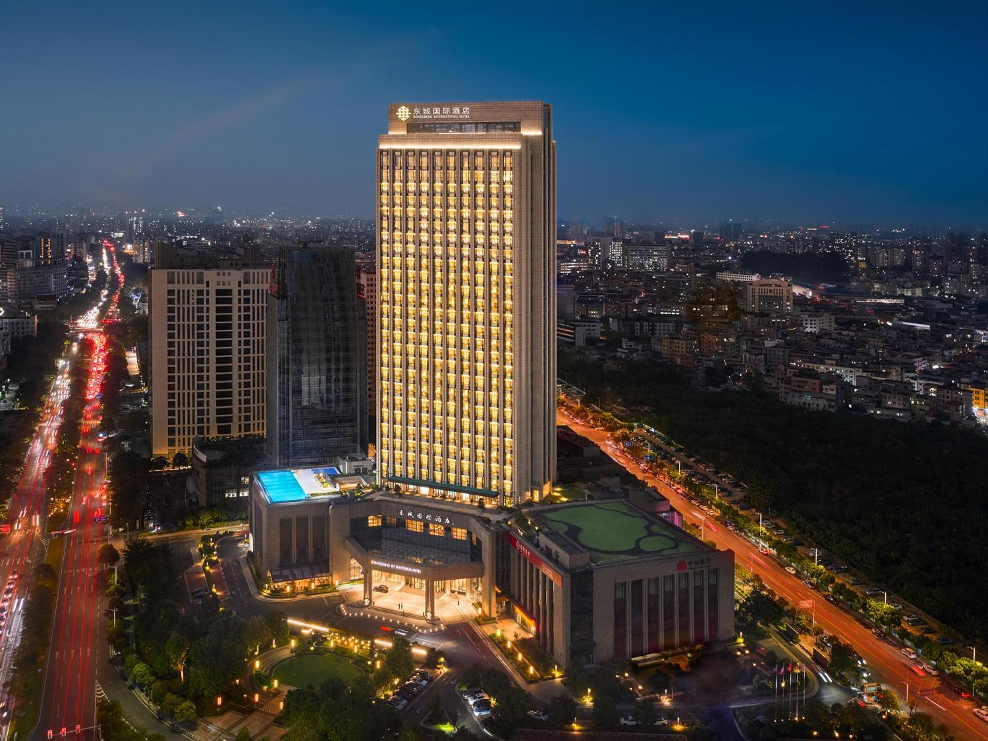 Dongguan Dongcheng International Hotel - Free Shuttle Buses For Executive Room Guests During Canton Fair Extérieur photo