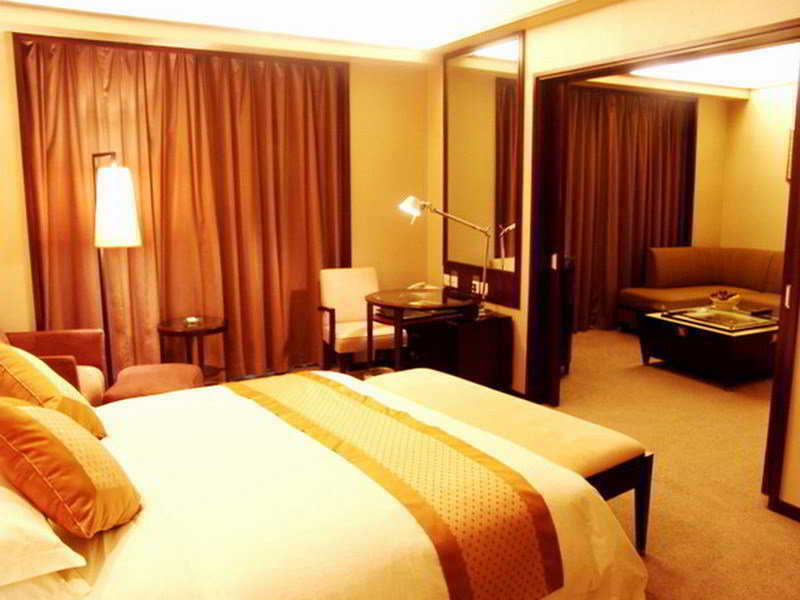 Dongguan Dongcheng International Hotel - Free Shuttle Buses For Executive Room Guests During Canton Fair Extérieur photo